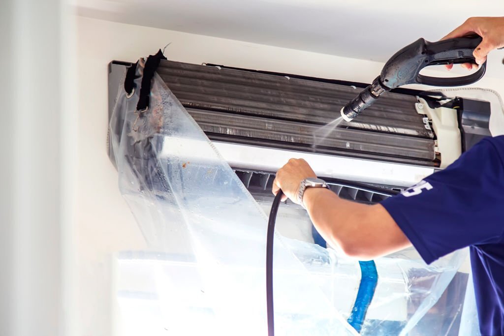 Read more about the article How often should you clean out your air ducts?