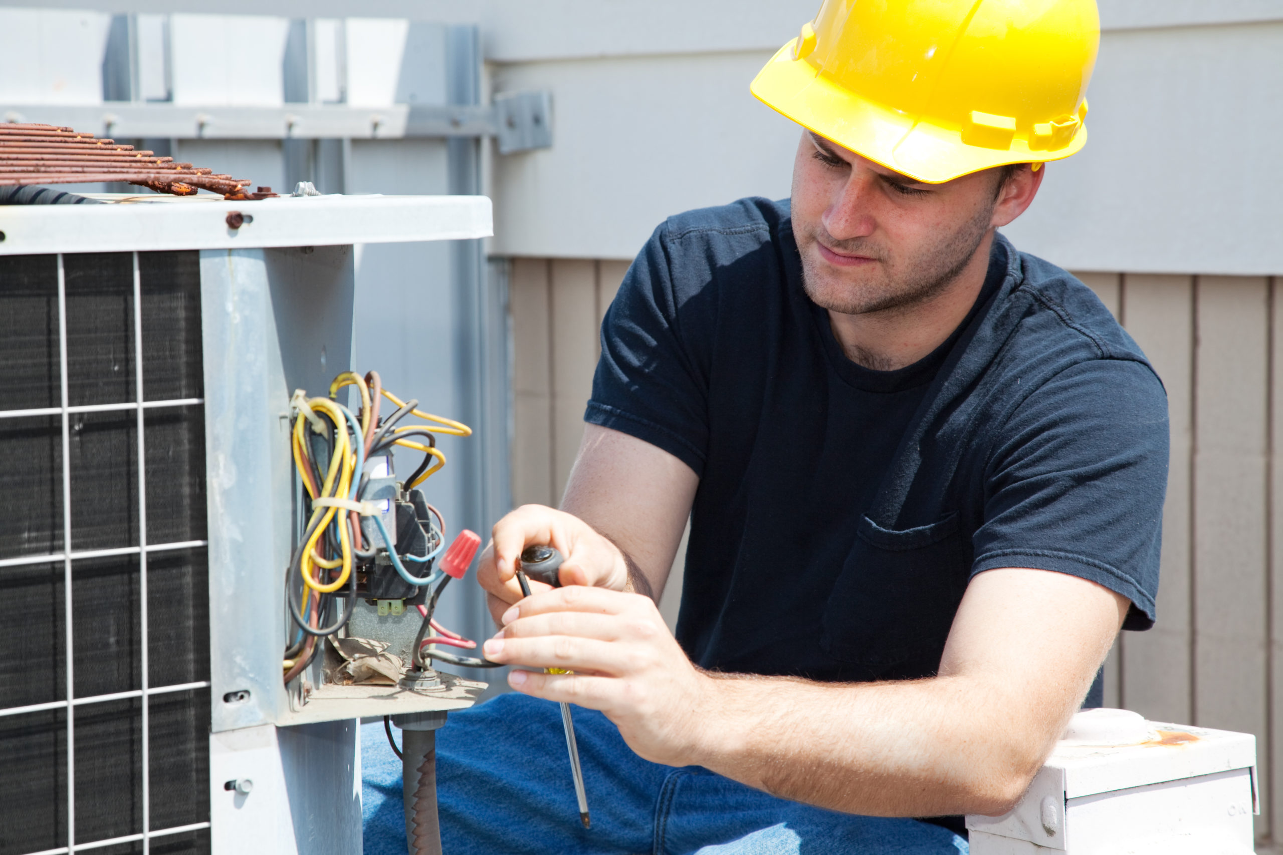 You are currently viewing 10 Tips for Hiring a Heating and Cooling Contractor